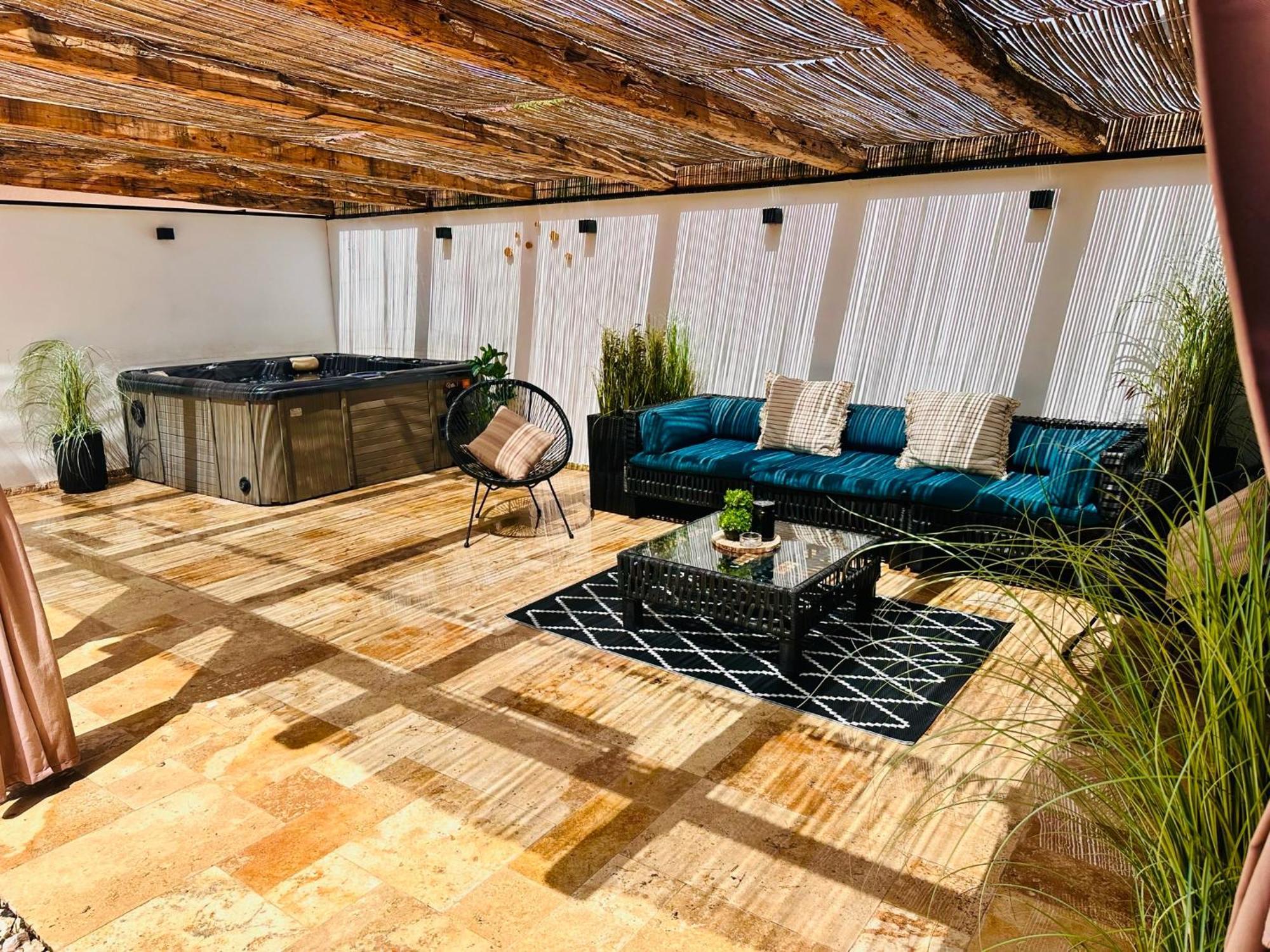 Villa 3 Mediaş 외부 사진